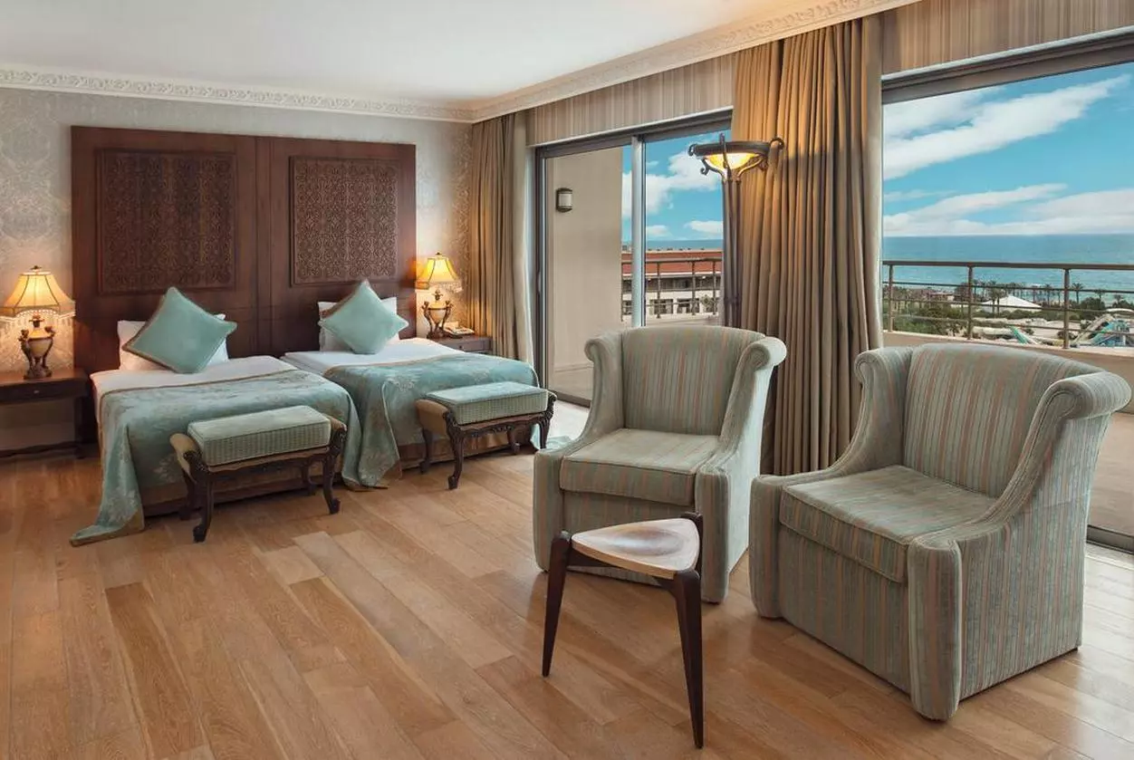 ELAQUALITY_SHABAVIZ (15).jpg